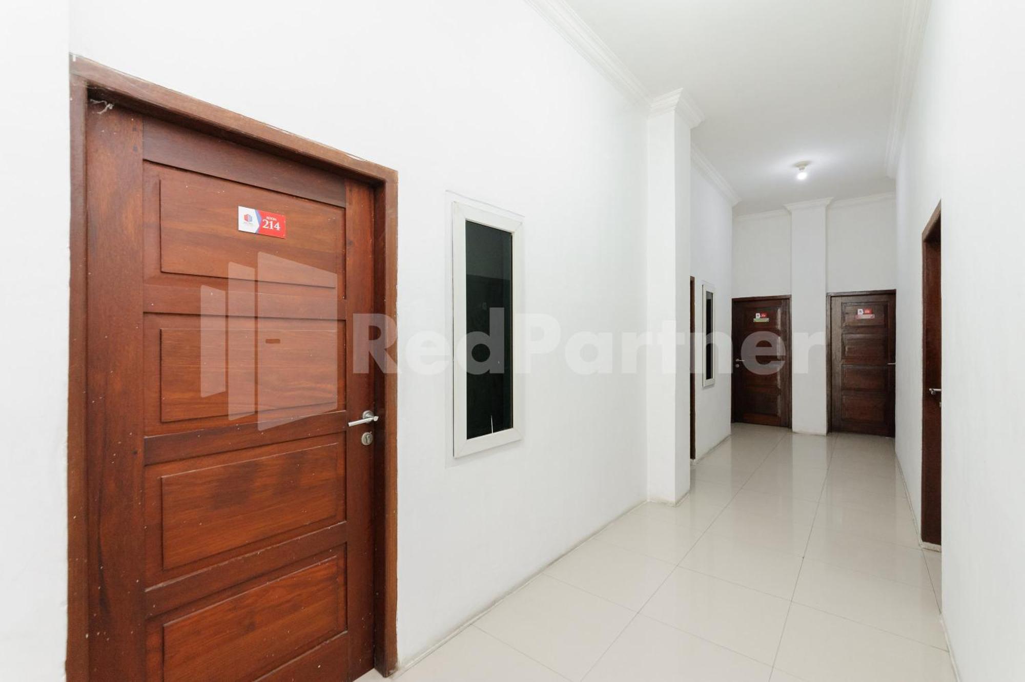 Reddoorz At Wisma Nabila Syariah Near Masjid Raya Baiturrahman Banda Aceh Buitenkant foto